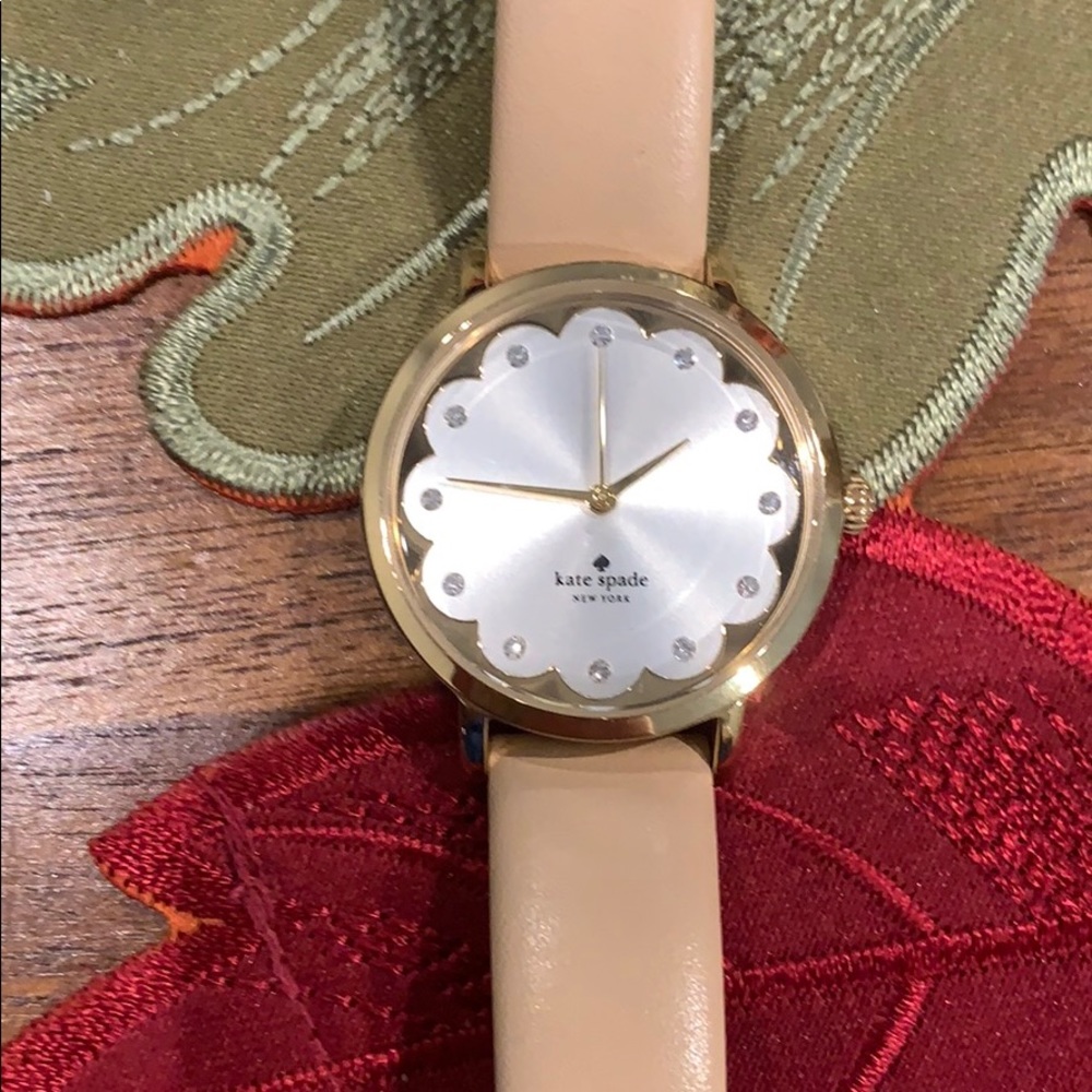 Kate Spade watch - Picture 2 of 5